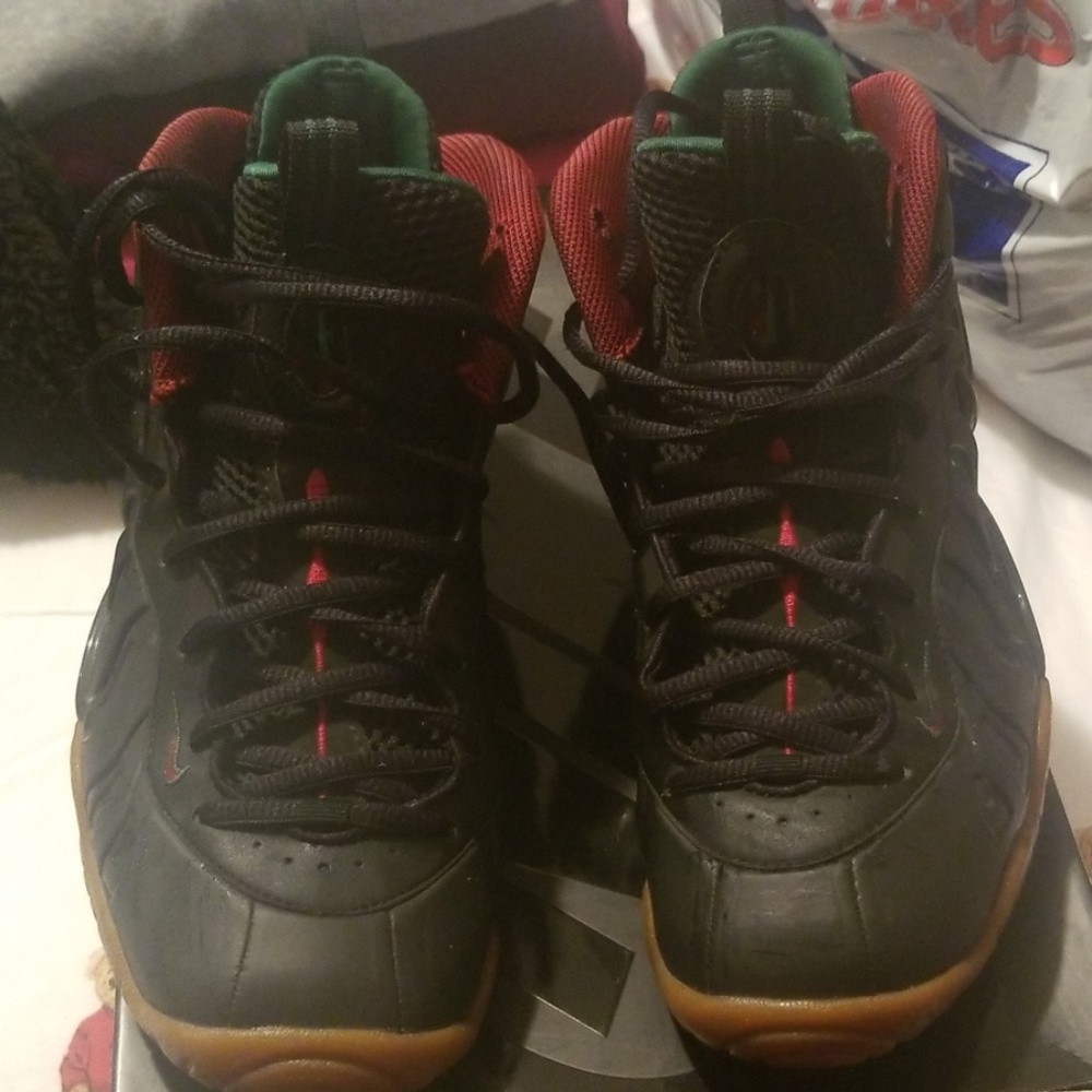 Gucci foamposite like new